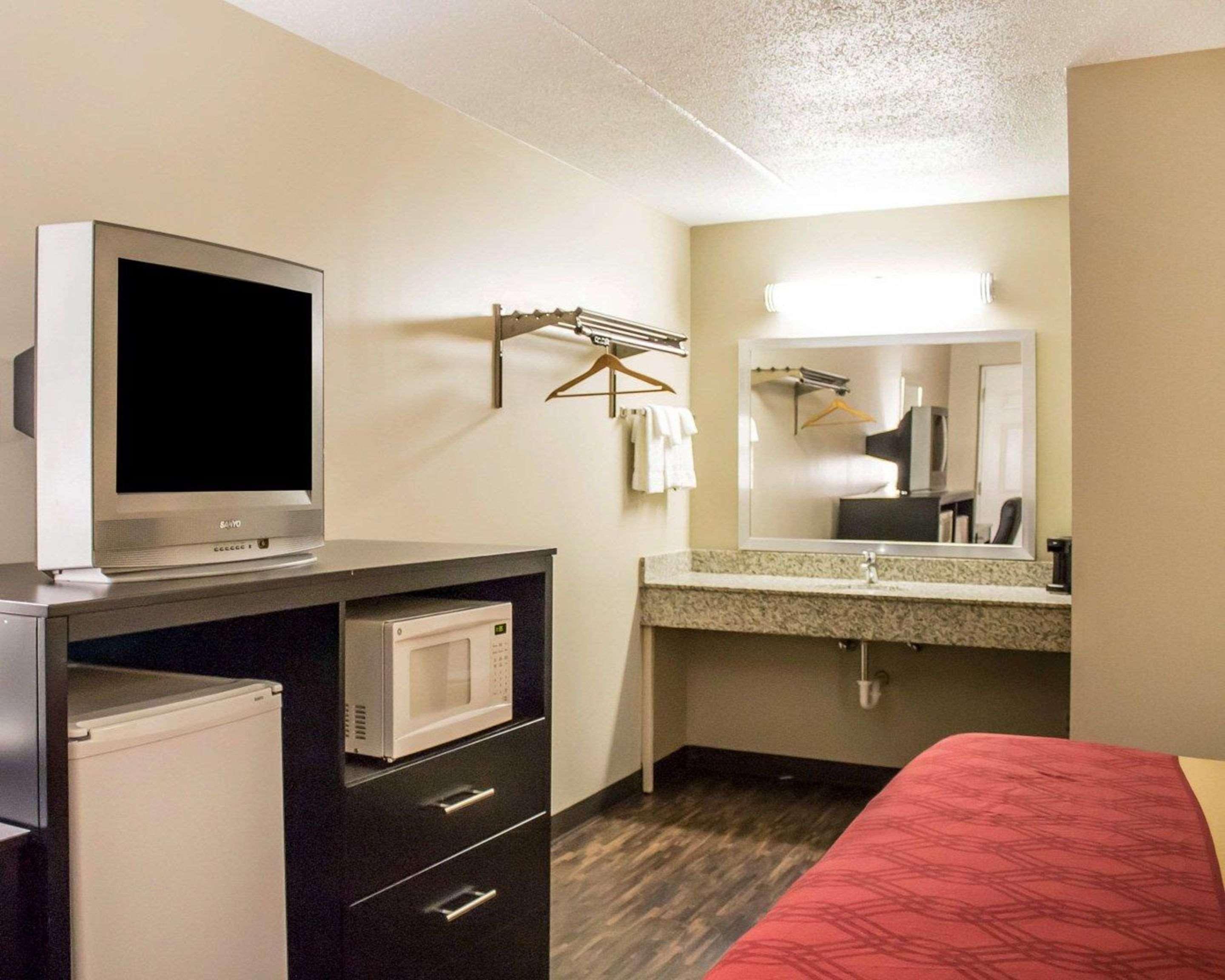 Econo Lodge קולומבוס מראה חיצוני תמונה
